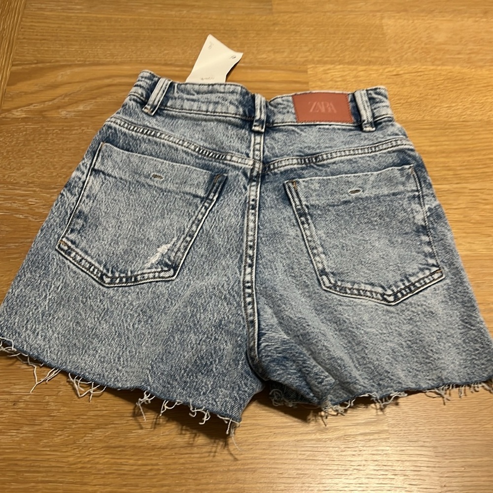 Zara Shorts Jeans Denim Blue Distressed Women Shorts jeans size 2 NEW - Picture 5 of 15